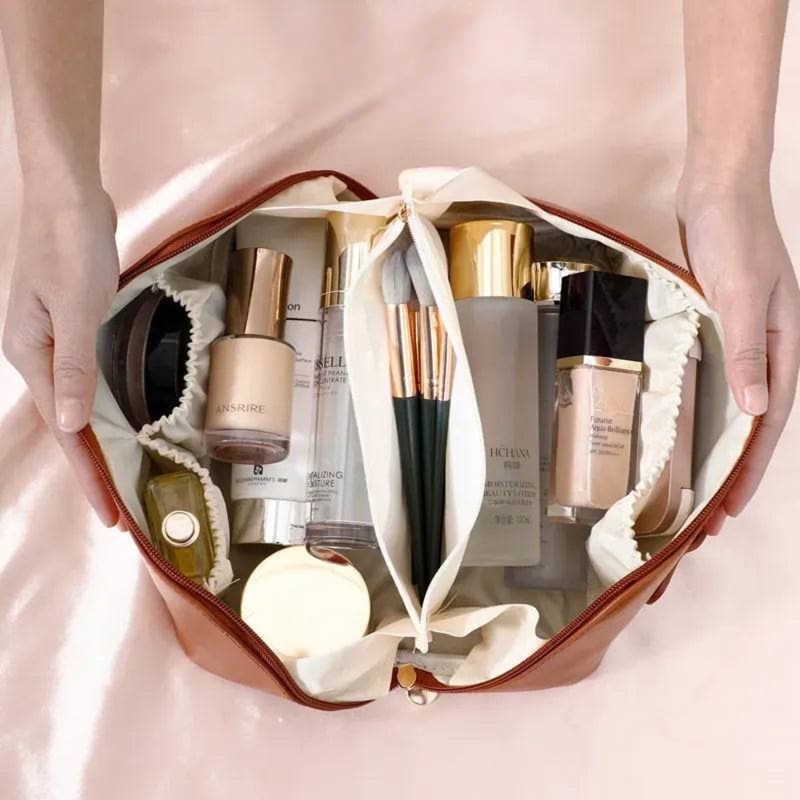 Necessaire para Maquiagem em Couro